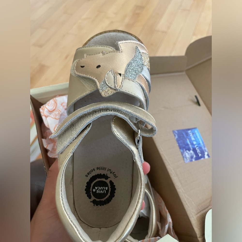 Livie and Luca unicorn gold and silver leather shoe size 2Y used
